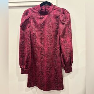 Dynamite Satin Open-Back Shift Dress